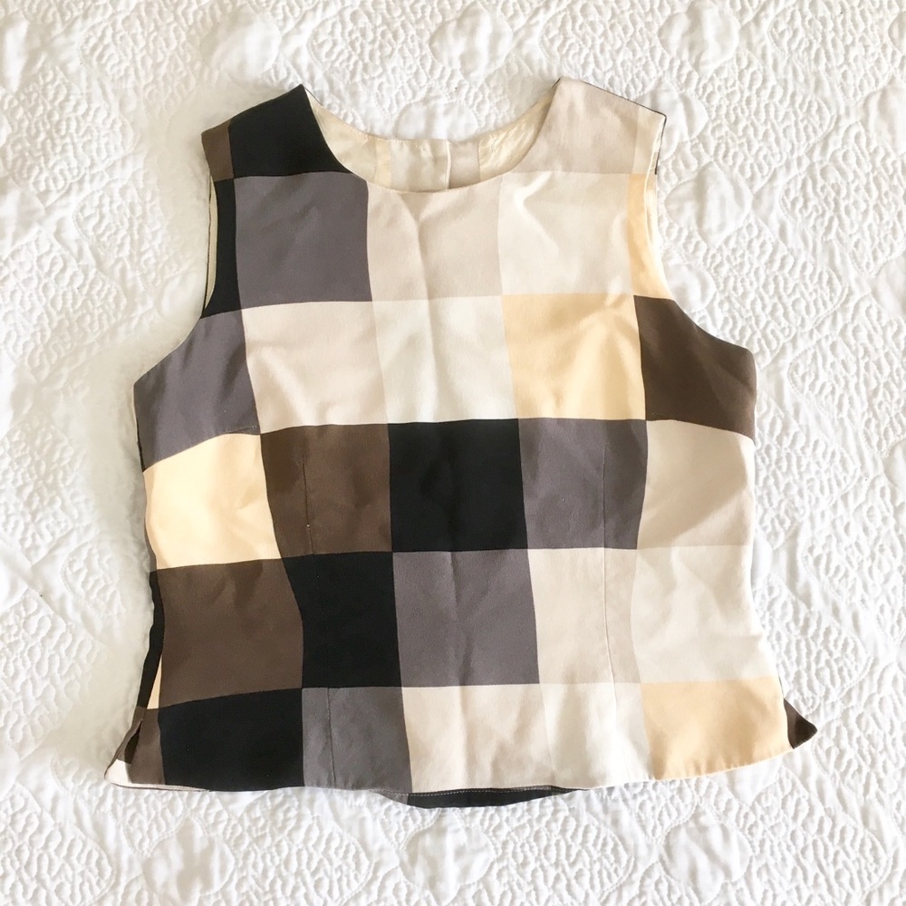 🔲 tank top